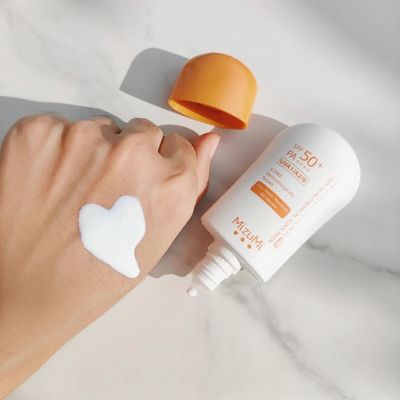 Non Comedogenic Sunscreen Cream Spf 50 Sunblock Broad Spectrum For Body