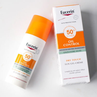 Water Resistant UVA Broad Spectrum Sunscreen SPF 50 Lotion For Skin Whitening