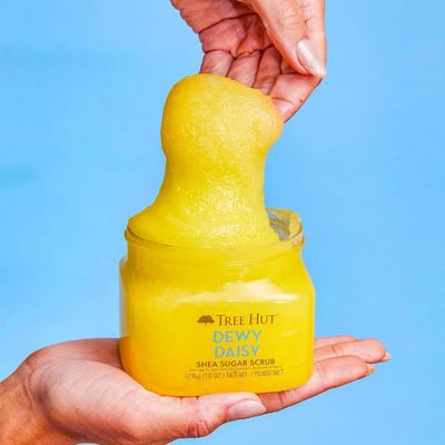Dewy Daisy Shea Sugar Tree Hut Exfoliating Body Scrub Exfoliator Customized