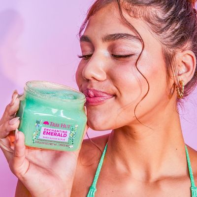 Enchanting Emerald Tree Hut Shea Sugar Scrub Body Exfoliator For Sensitive Skin