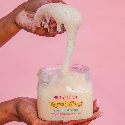 Body Tropical Mango 18oz Sugar Exfoliating Scrub Ultra Hydrating For Skin Brightening